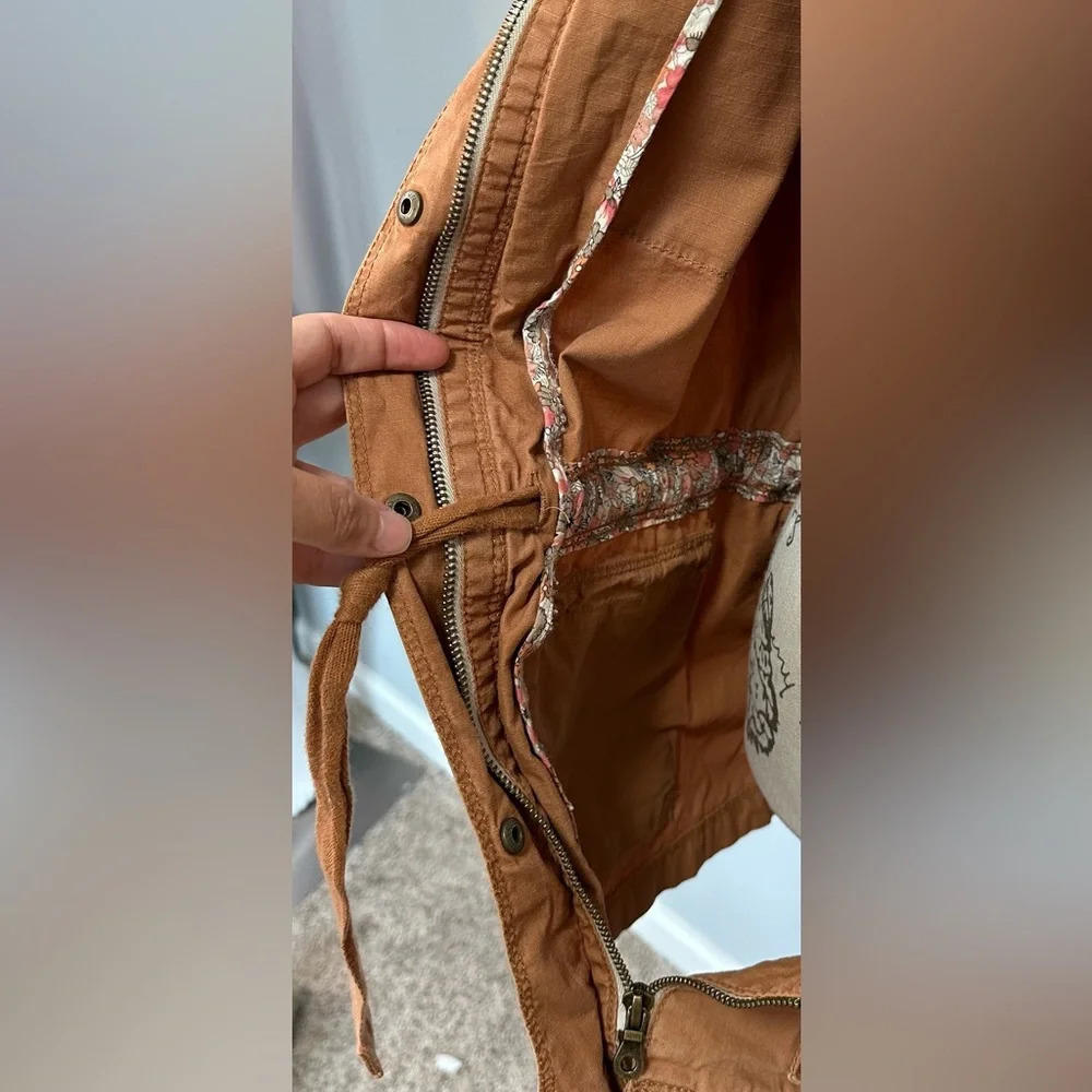 🍂🍂Jacket Old Navy Brown Cotton  with Floral Lining 🍂🍂 - Picture 6 of 14